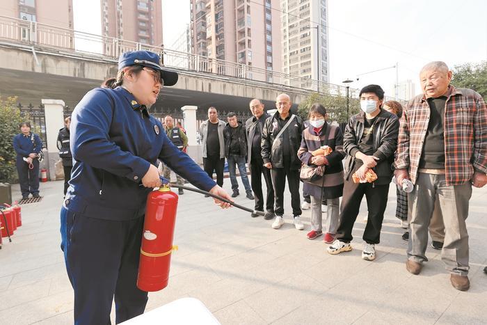 筑牢全民 消防安全防线