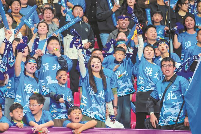 不止胜负还有呐喊——徽青赛男子高中组半决赛淮北队主场不敌合肥队