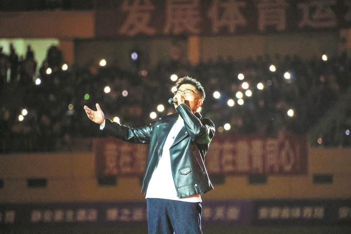 不止胜负还有呐喊——徽青赛男子高中组半决赛淮北队主场不敌合肥队