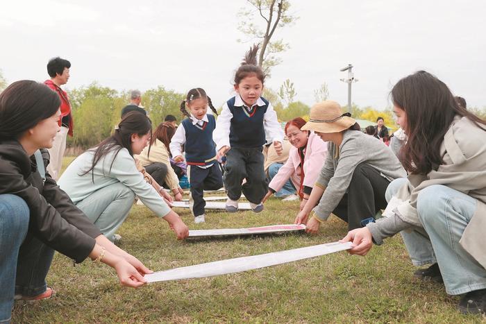 春风里的育人答卷